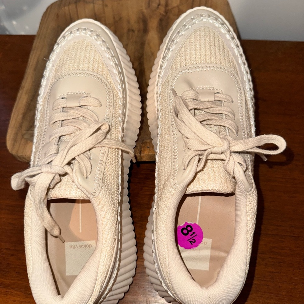 DOLCE VITA DV Cream Women's Sneakers